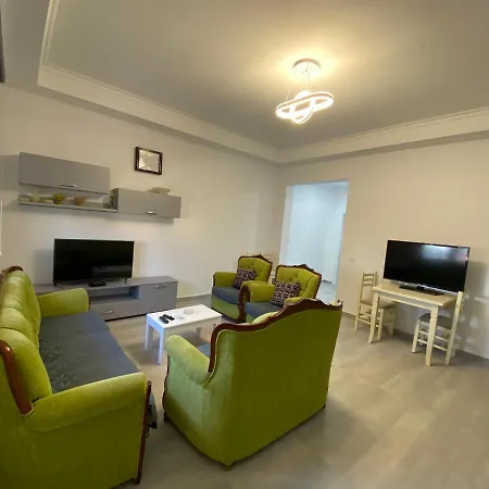 Rinia Apartment