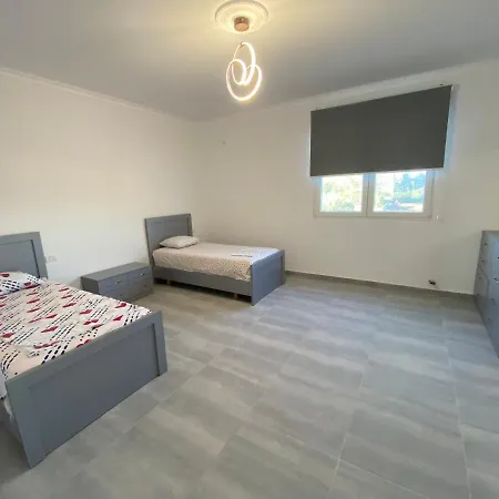 Apartment Rinia *